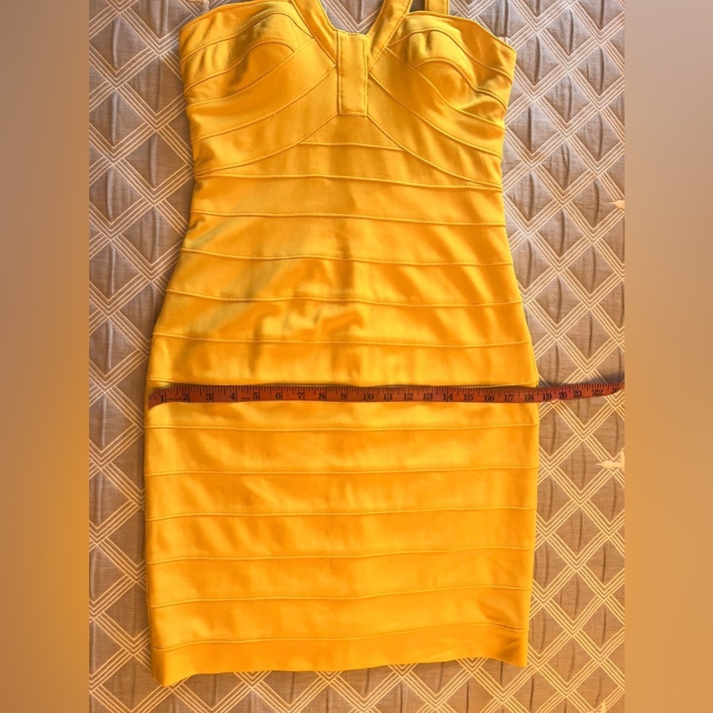 Aidan Mattox Bandage bright Yellow mini Dress size 8 - Picture 7 of 9